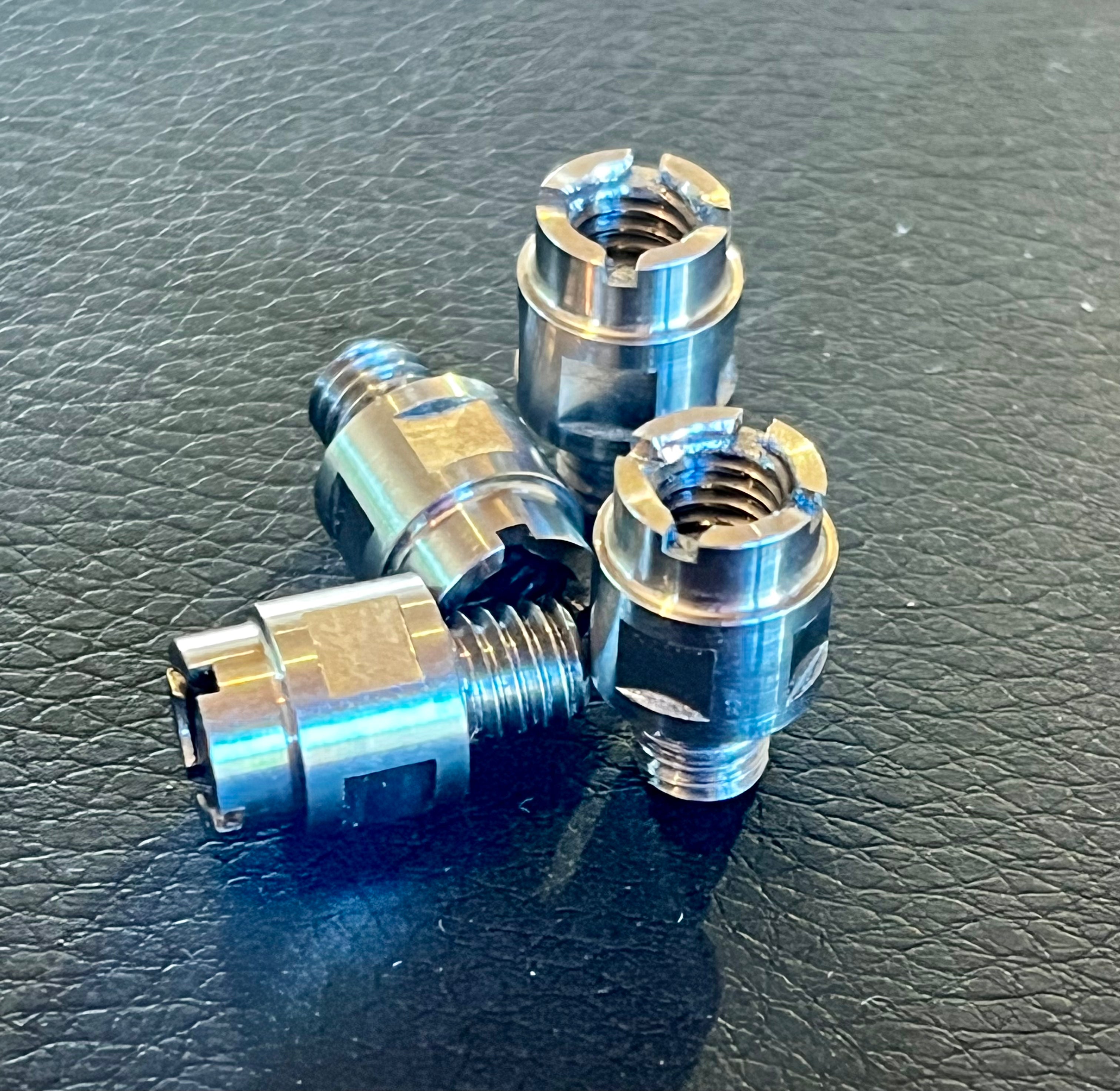 8x inserts en  titan incl.